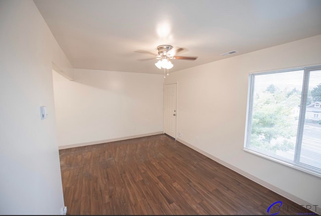 Photo - Sundance Apartments