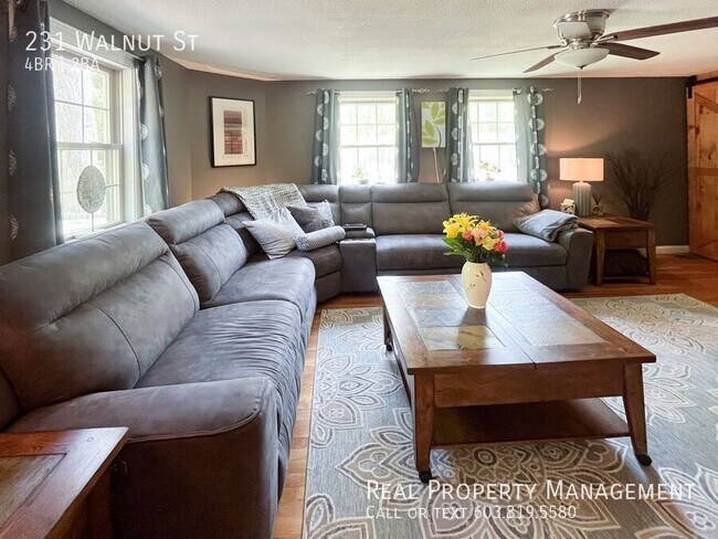 Photo - 231 Walnut St