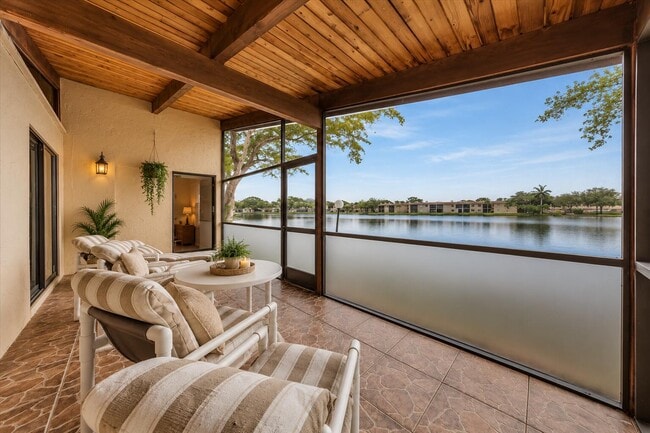 412 Briarwood Cir