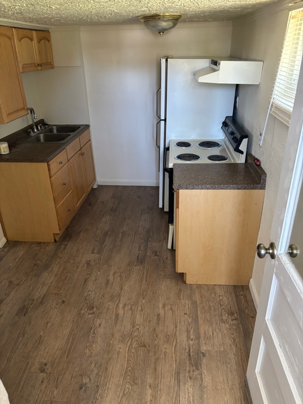 Photo - 424 E Dillon St