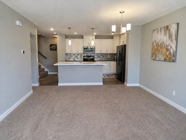 Photo - 19490 Butternut Ct