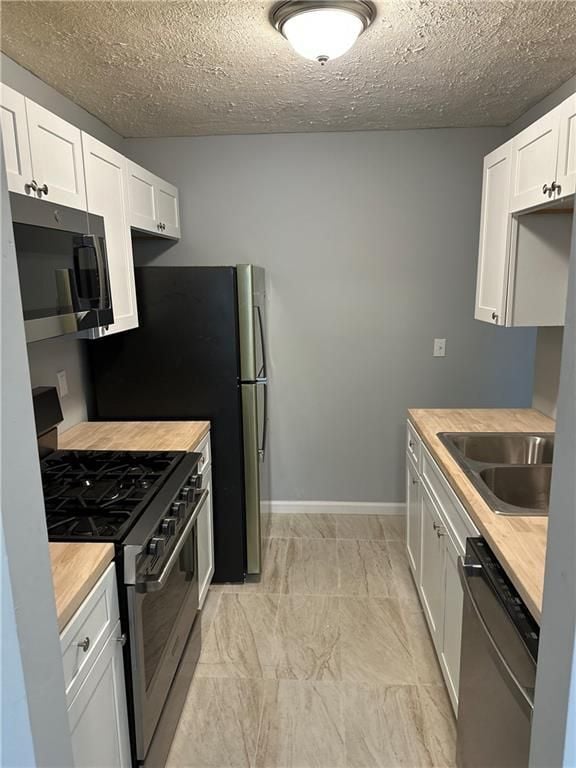 Photo - 2305 Pine Tree Trail