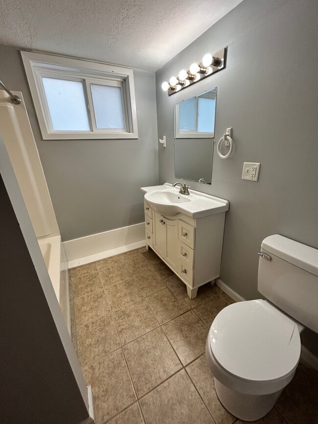 Photo - 2271 S Cost a Plenty Rd Unit 4