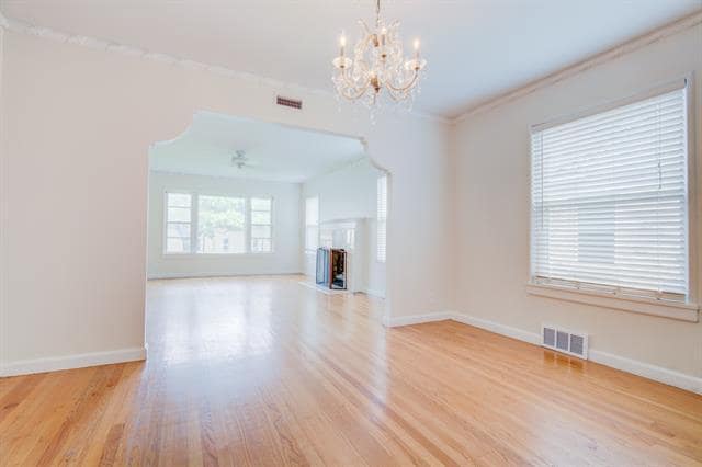 Building Photo - 6307 Kenwood Ave Rental