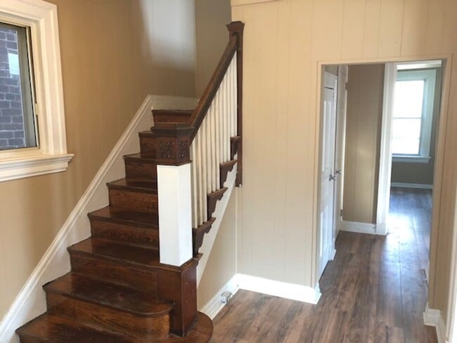 Photo - 3 Bedroom | 1.5 Bath Home – Covington, KY