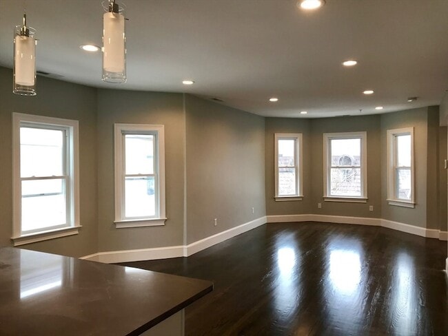 Photo - 91 Grant St Unit 3