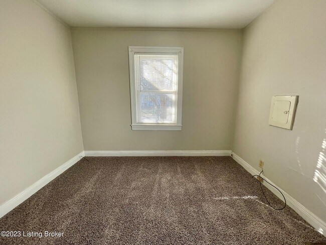 Photo - 1401 Thornberry Ave