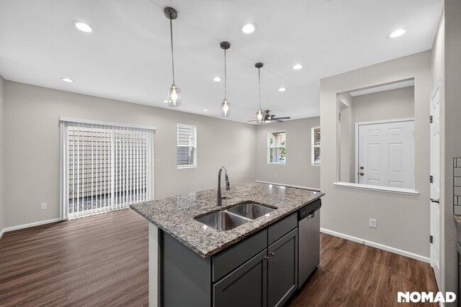 Photo - 4740 N Jasper St