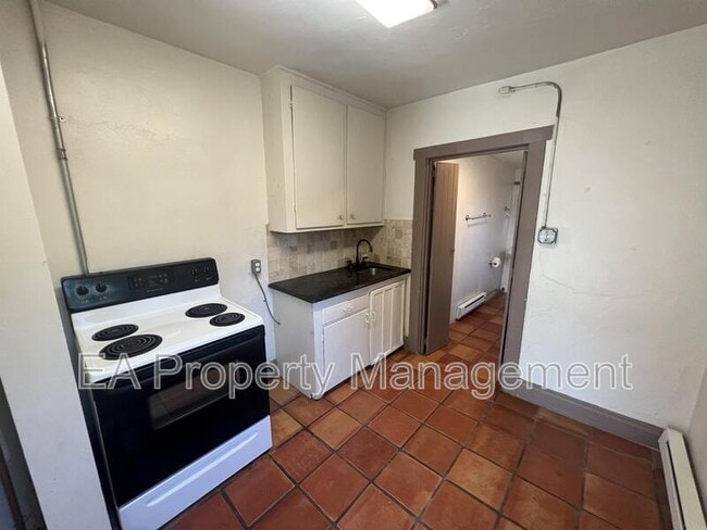 Photo - 1209 7th St NW