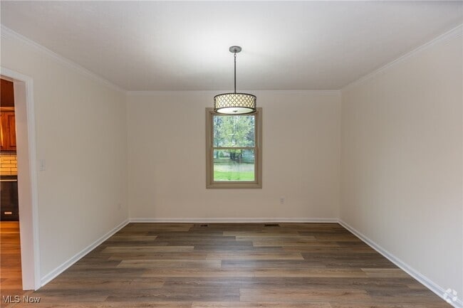 Building Photo - 17016 Greenwood Dr Rental