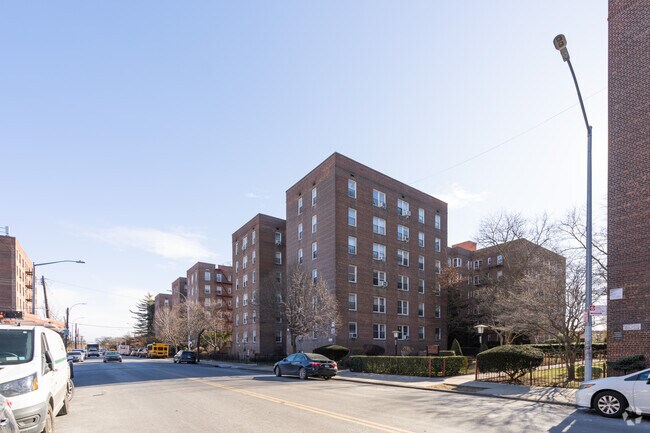 Photo - 3310 Avenue H