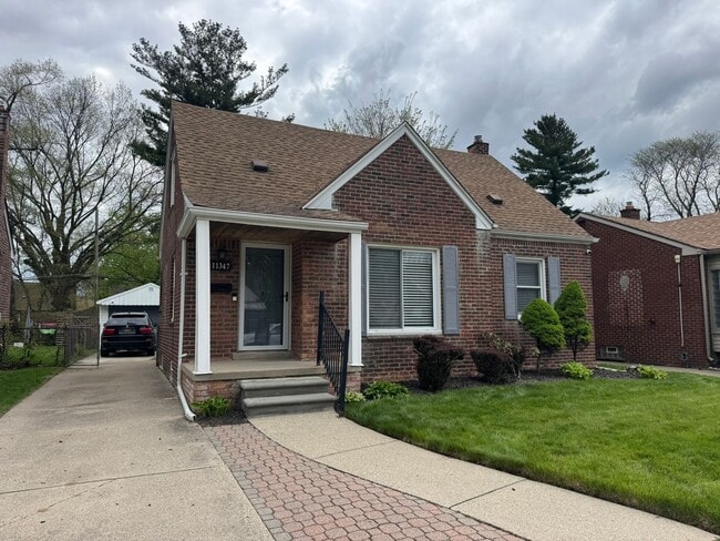 Photo - Fully Updated 3 Bedroom - 1 bathroom home