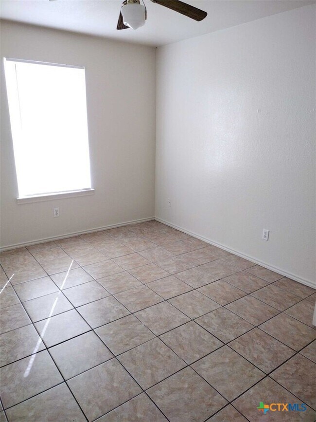 Photo - 1504 Windward Dr