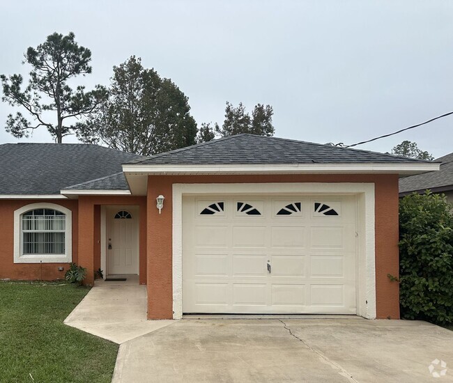 Building Photo - Pine Grove Duplex, Side B Rental