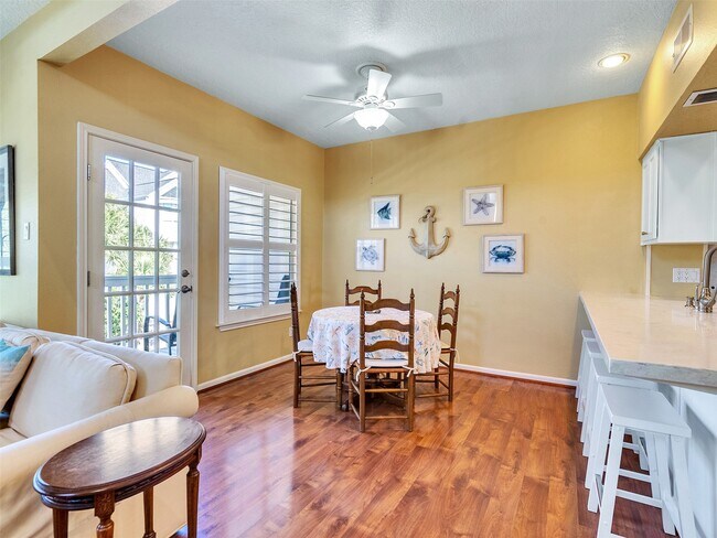 Photo - 16627 Bayfront Dr