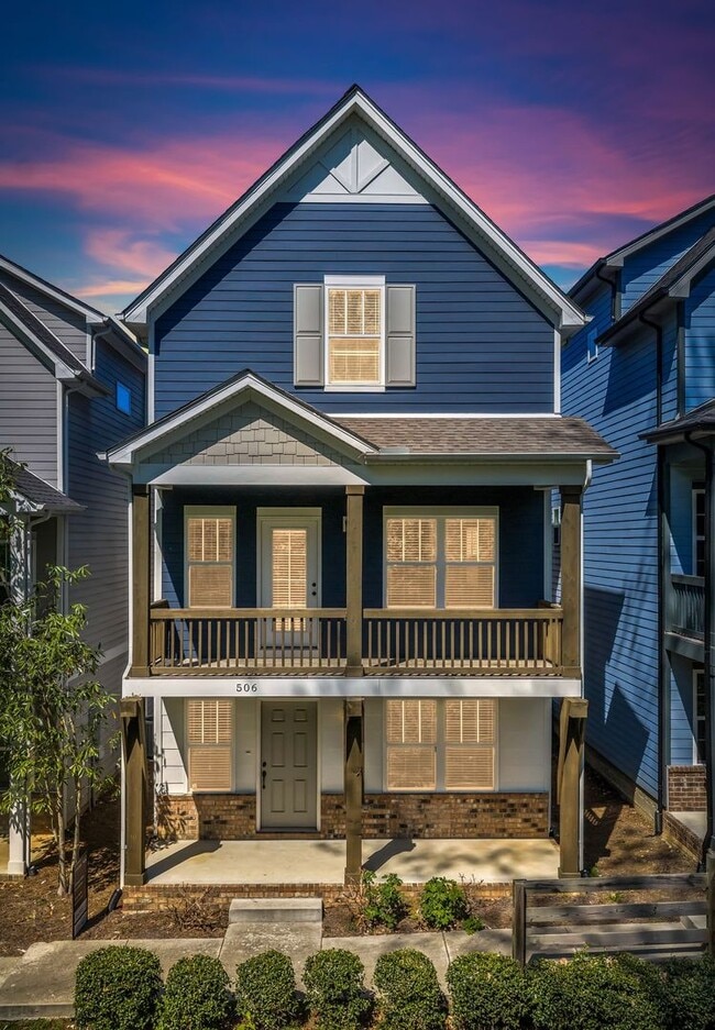 Photo - Modern Living in Bellevue