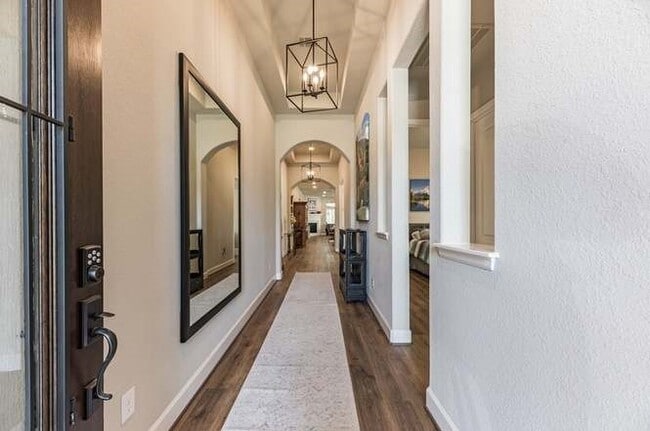 Photo - 338 Mistletoe Ridge Ct
