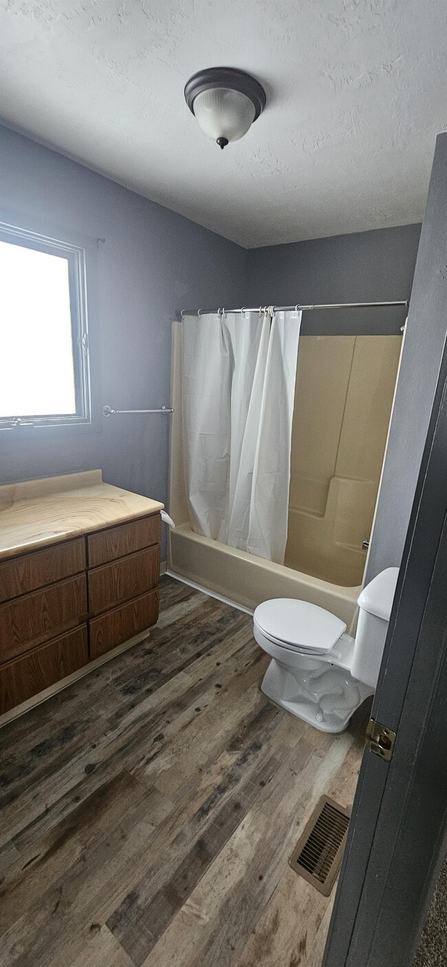 Photo - 1007 5th Ave S