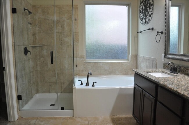 Photo - 17710 Booners Cove Ct