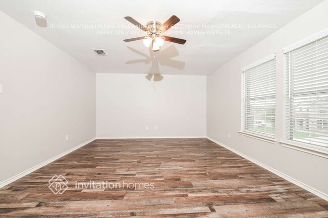 Photo - 216 Cedar Crest Dr