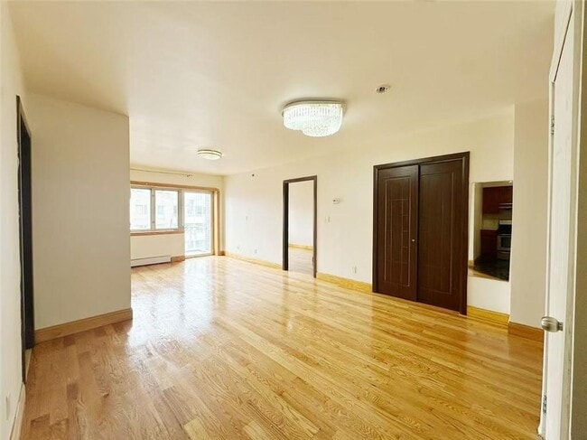 Photo - 41-42-42 College Point Blvd Unit 6A