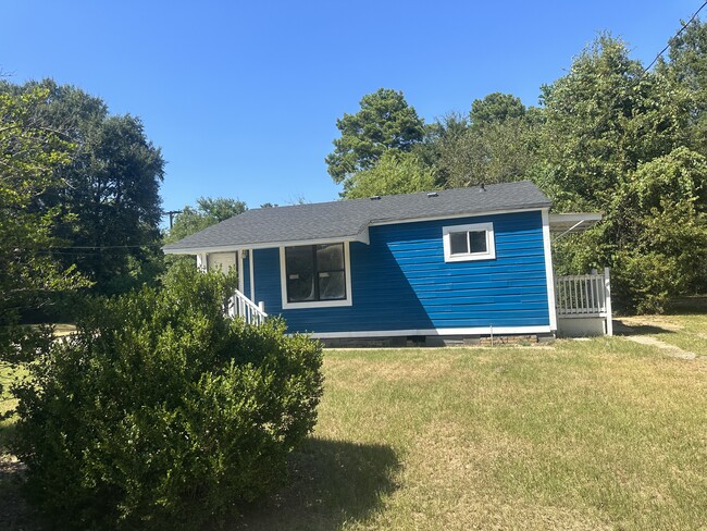 Photo - 2 Bed 1 Bath - House