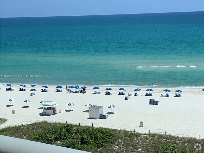 Building Photo - 6039 Collins Ave Unit 1136 Rental
