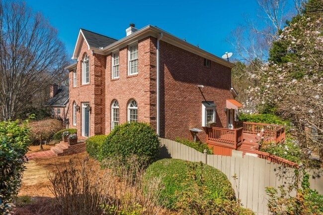 Photo - 1231 Wildcliff Cir