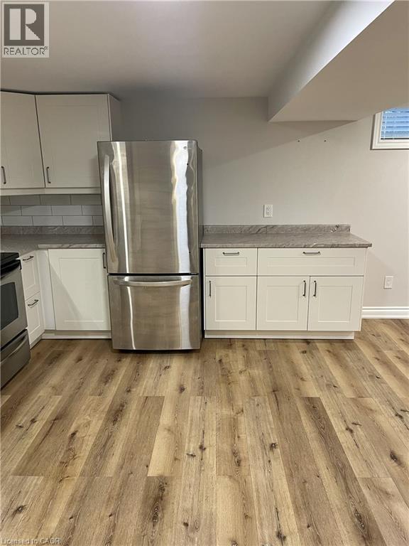 Photo - 64 W 25th St