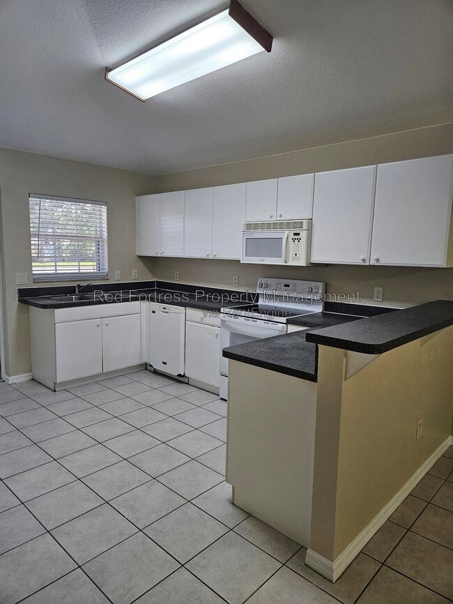 1916 Santa Barbara Blvd N Unit A