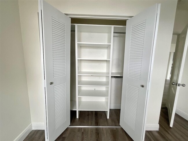 Photo - 16900 N Bay Rd Unit 03-1011