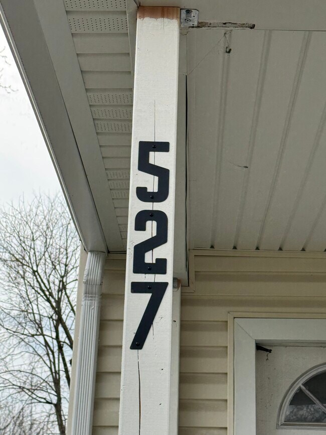 Photo - 525 Baltimore St Unit 2