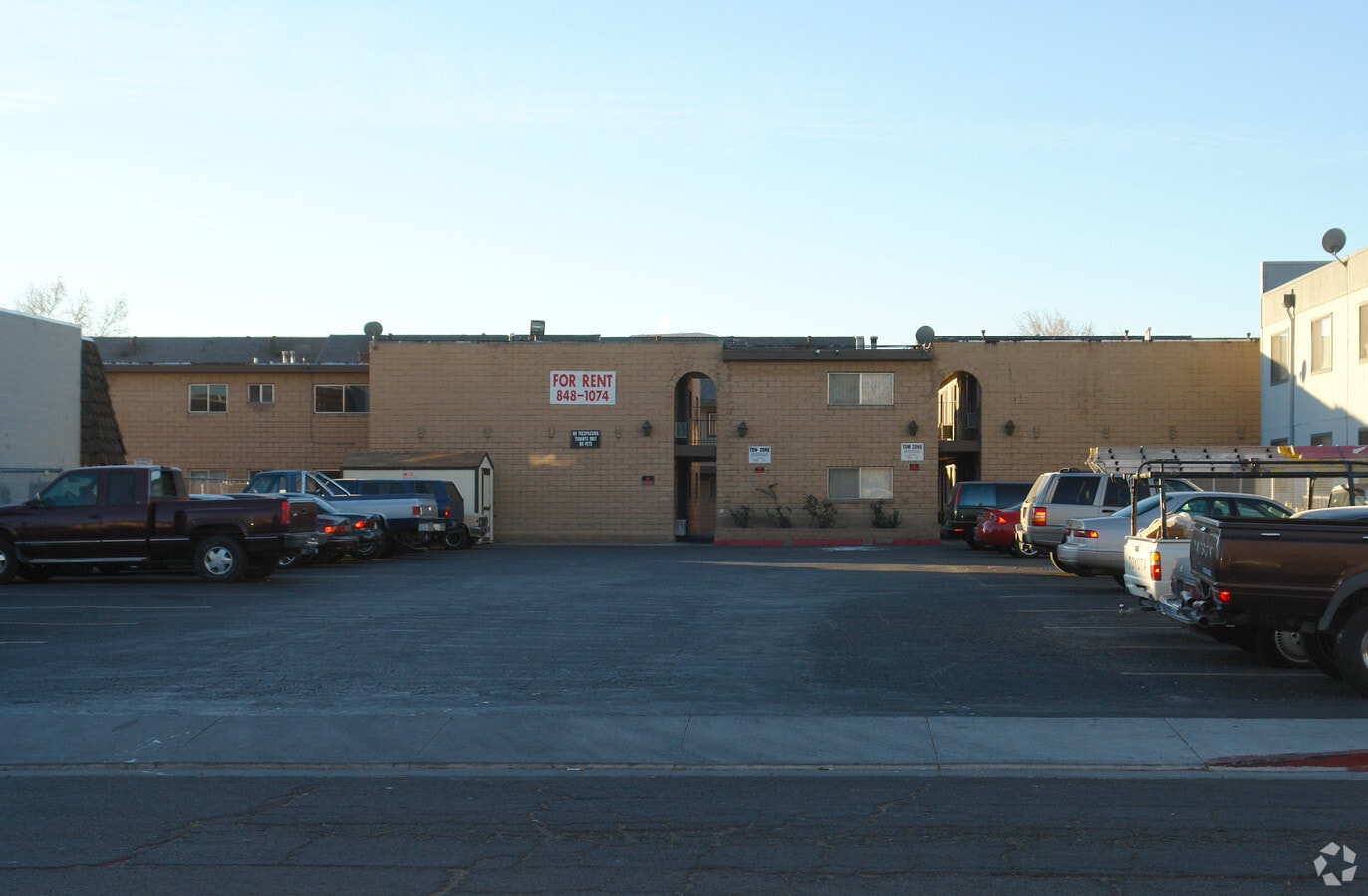 Exterior Photo - Yori Apartments