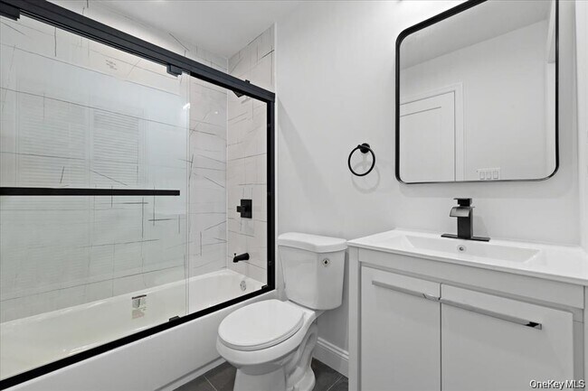 Photo - 97 Thurton Pl