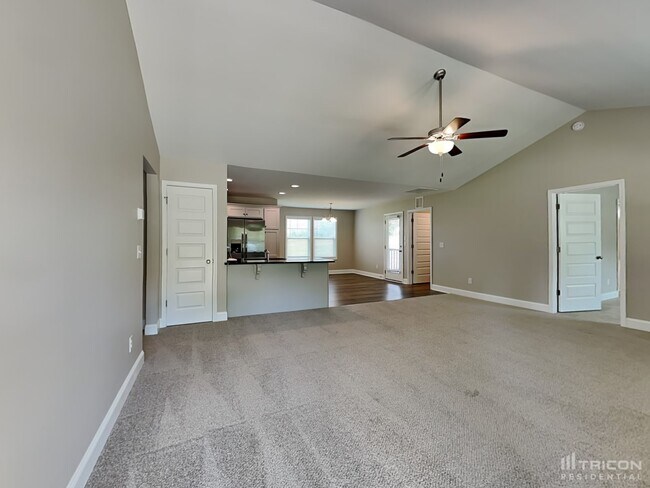 Photo - 20 Pine Meadow Way