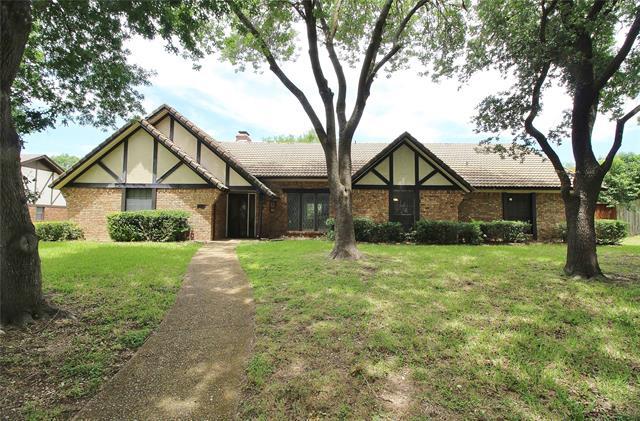Photo - 1123 Wellington Dr House