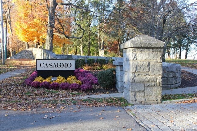 Building Photo - 38 Olcott Way Unit 38