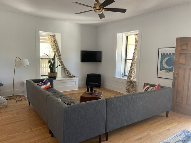 Living room - 301 E Columbia St Unit 301 East Columbia St 1F