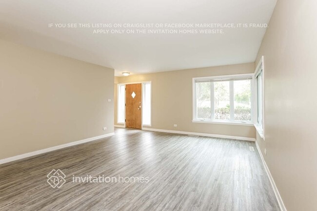 Photo - 1462 Deerfield Rd