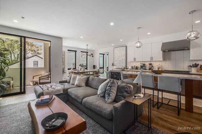 Photo - 20 Belcher St Unit 301