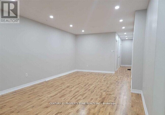 Photo - 25 Albion Crescent