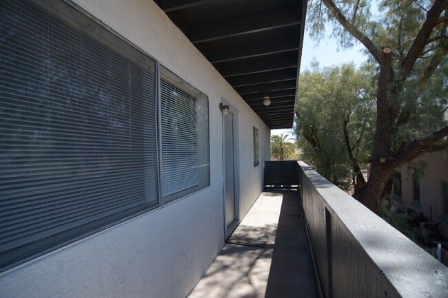 Photo - Remodeled 3 Bedroom 1 Bath Five-plex! Clos...