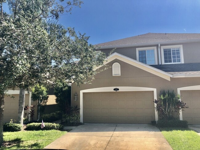 Building Photo - A gorgeous 4 Bedroom 2.5 Baths For Rent