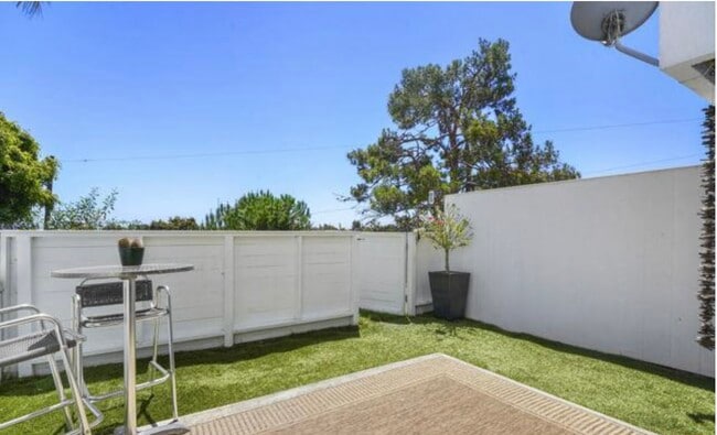 Photo - 28711 Pacific Coast Hwy Townhome