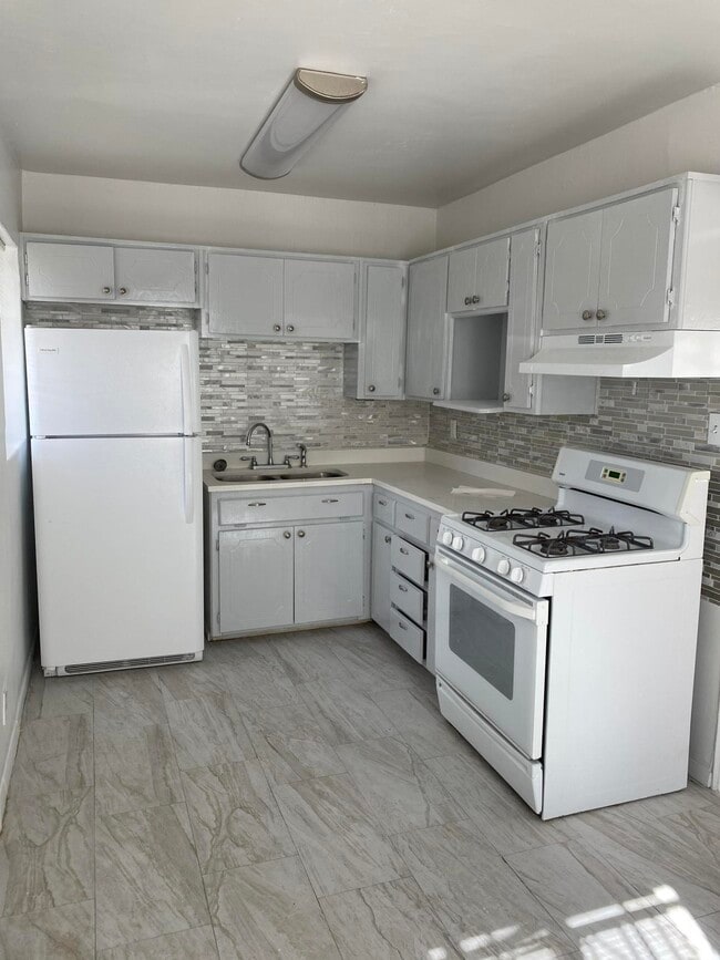 Photo - 613 Olson St