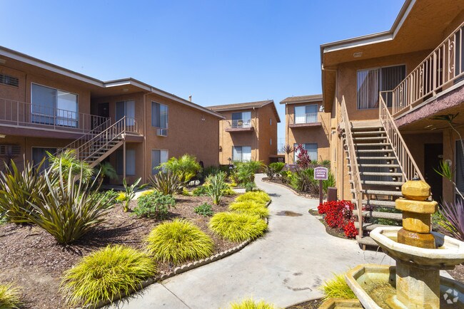 Terrace Pointe Apartments Para alquiler en Van Nuys, CA | ForRent.com