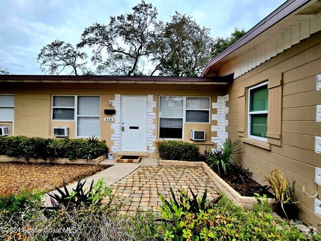 Building Photo - 616 Shady Ln Rental