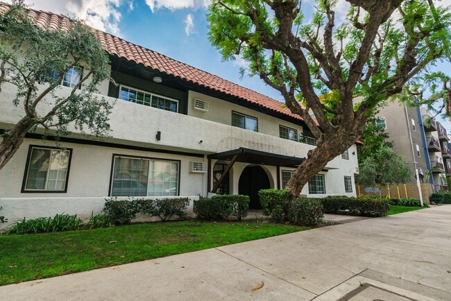 Photo - 18424 Halsted Avenue