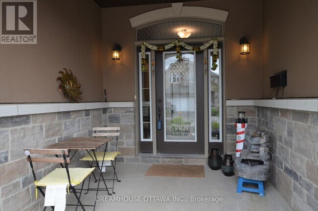 Photo - 168 Grainstone Way