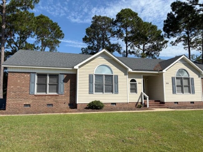Building Photo - 2 Bedroom 2 Bathroom Duplex Available in H...